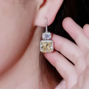 أقراط متدلية مربعة الشكل من حجر التوبازSquare Topaz Drop Earrings