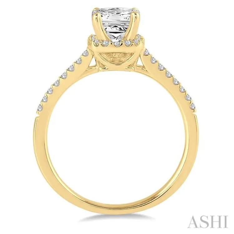 1/2 Ctw Diamond Engagement Ring with 1/4 Ct Princess Cut Center Stone in 14K Yellow Gold