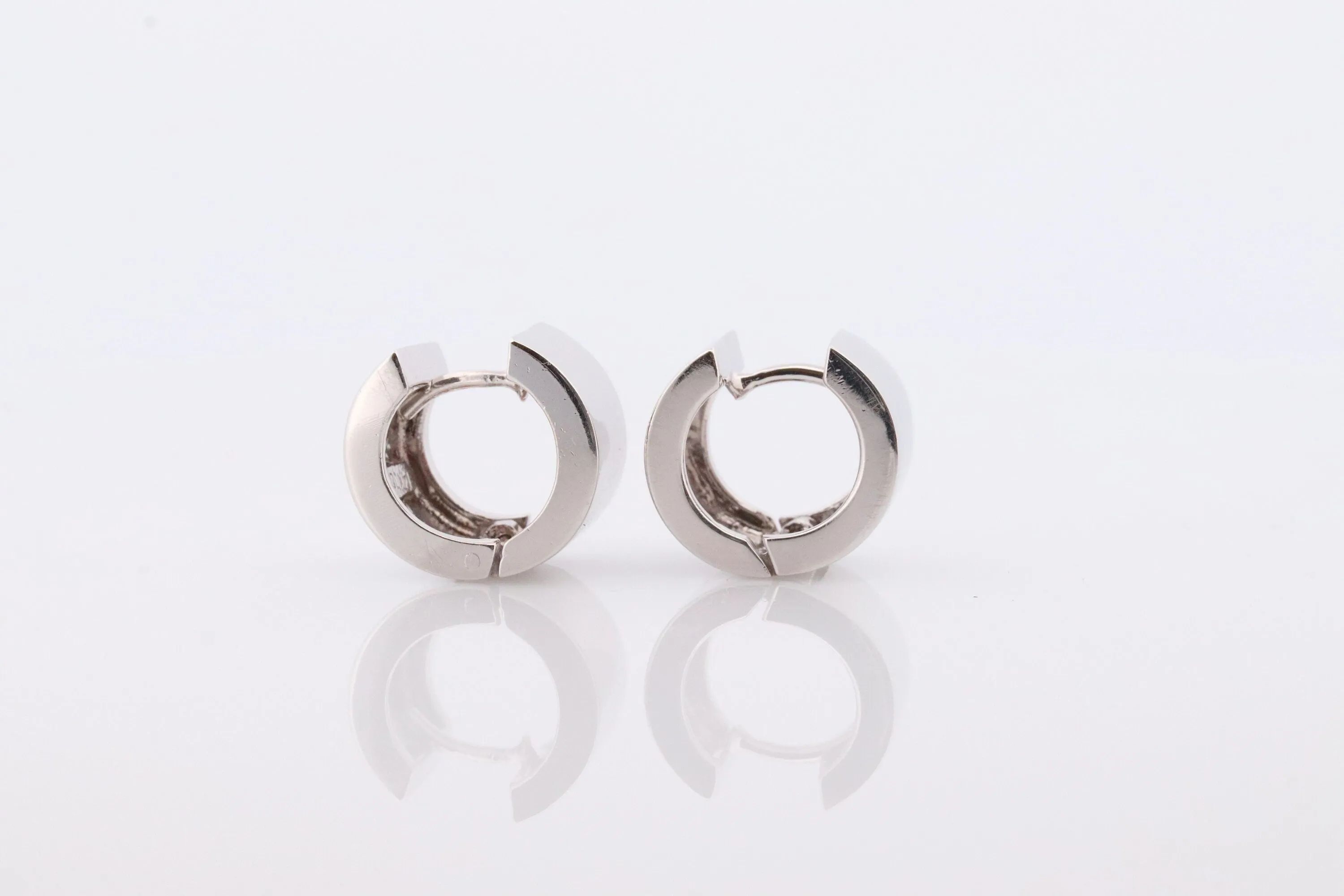 14k Gold WIDE Flat HOOP Earrings. Heavy 8.5g Hoop Gloss earrings. Huggies Wide Polished White Gold Earrings. Huggie Hinged Earrings.