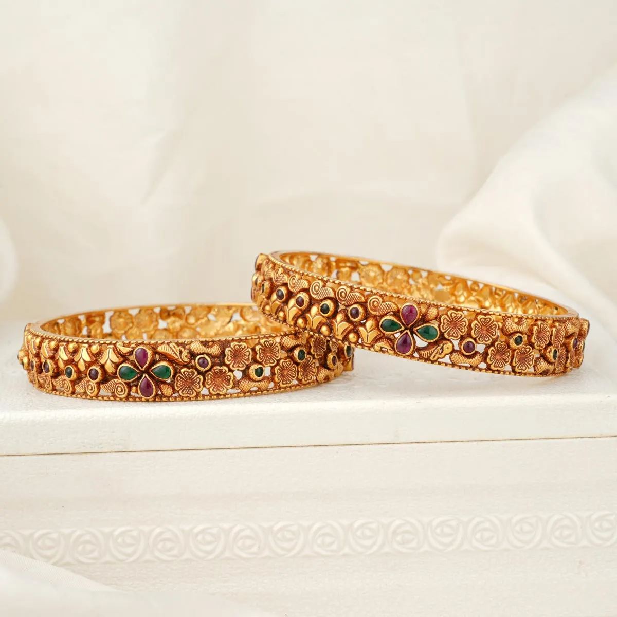 Anchana Pair Bangles