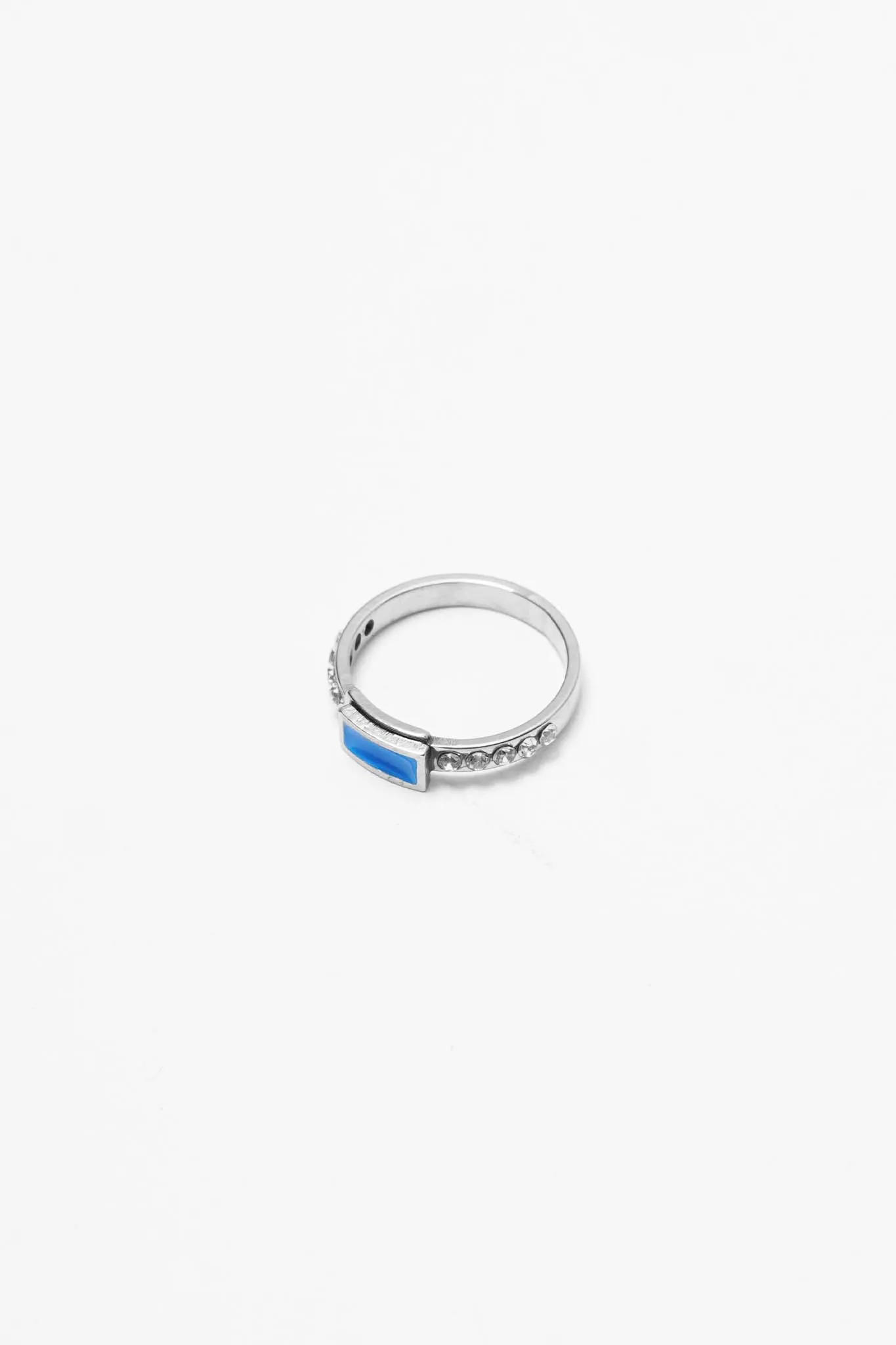 BLUE TOPAZ SILVA RING