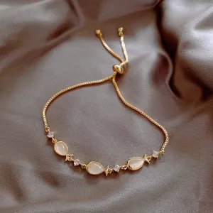Bracelet for Women Fashionable Simple Bracelet New Style Geometric Fish Shape Bracelet Jewelry Accessories Wholesale