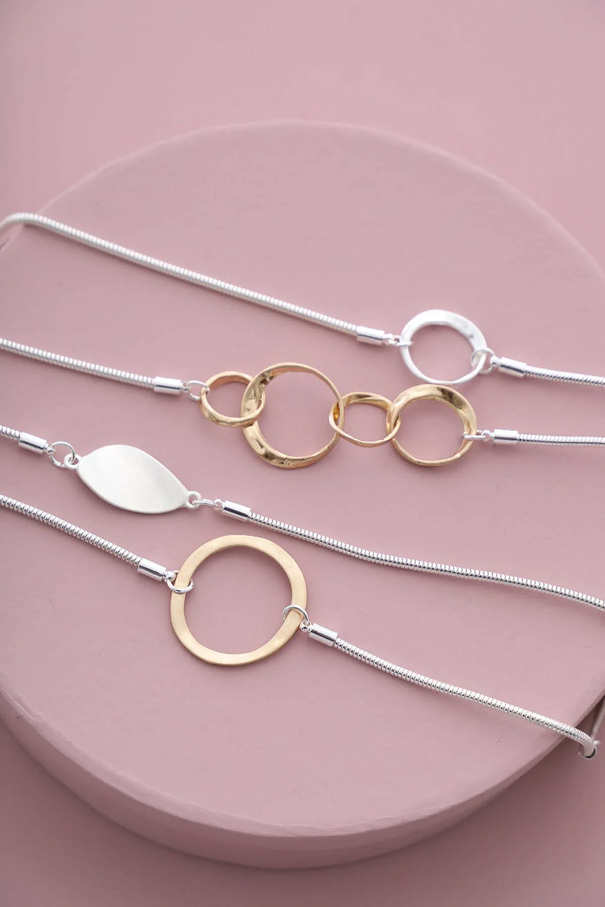 Carrie Necklace Gold