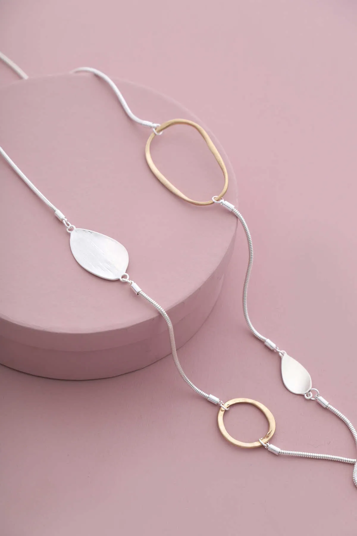 Carrie Necklace Gold