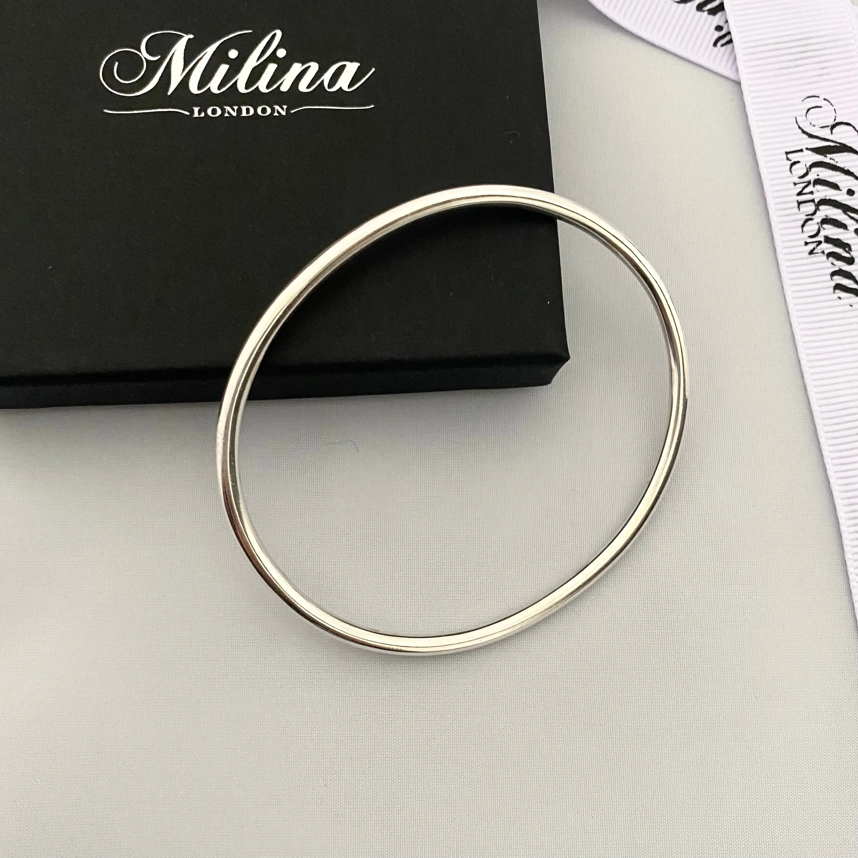 Contemporary Oval Bangle in Sterling Silver