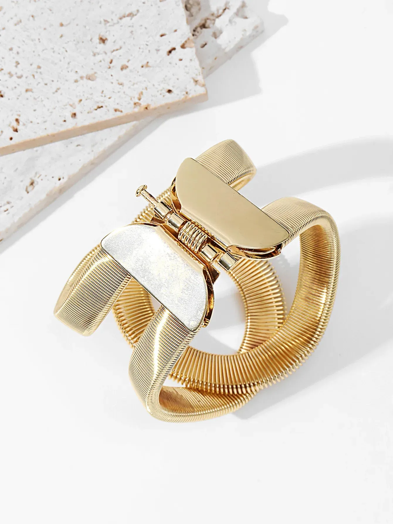 Fashion Designer Jewelry Elegent Alloy Wide Spring Cuff Bracelet Bangles