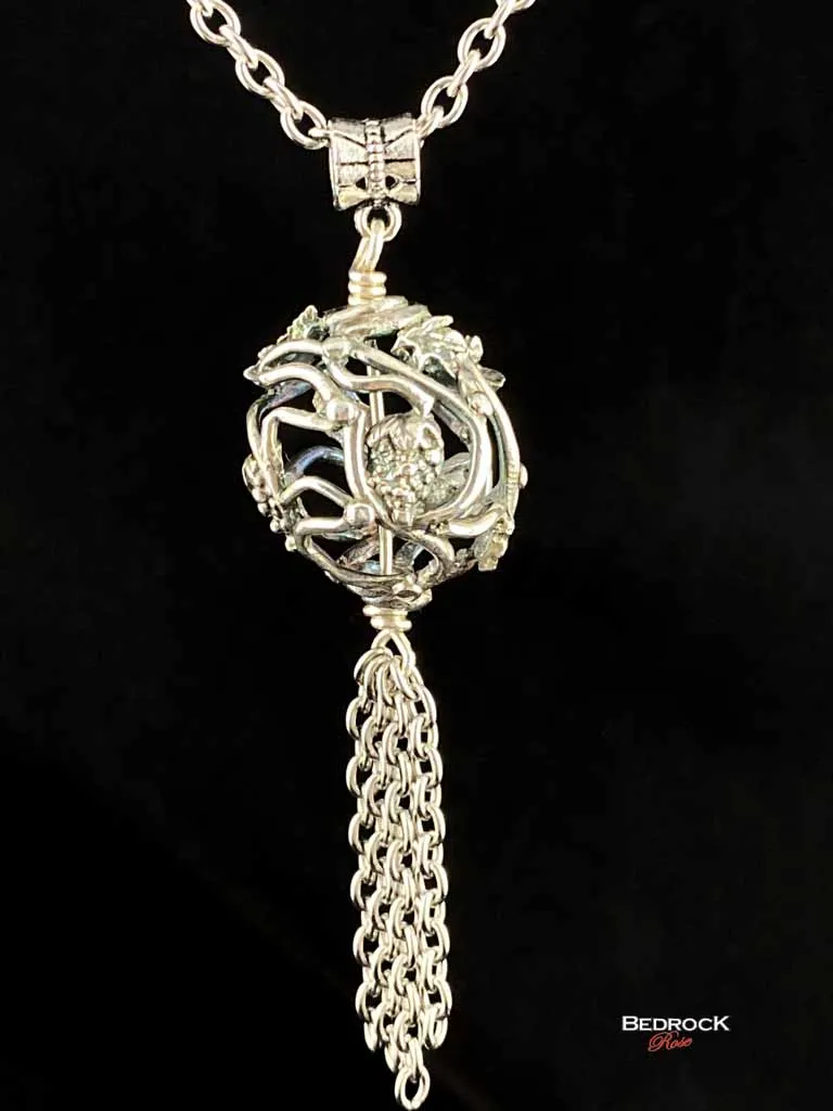 Gorgeous Hollow Silver Vine Pendant