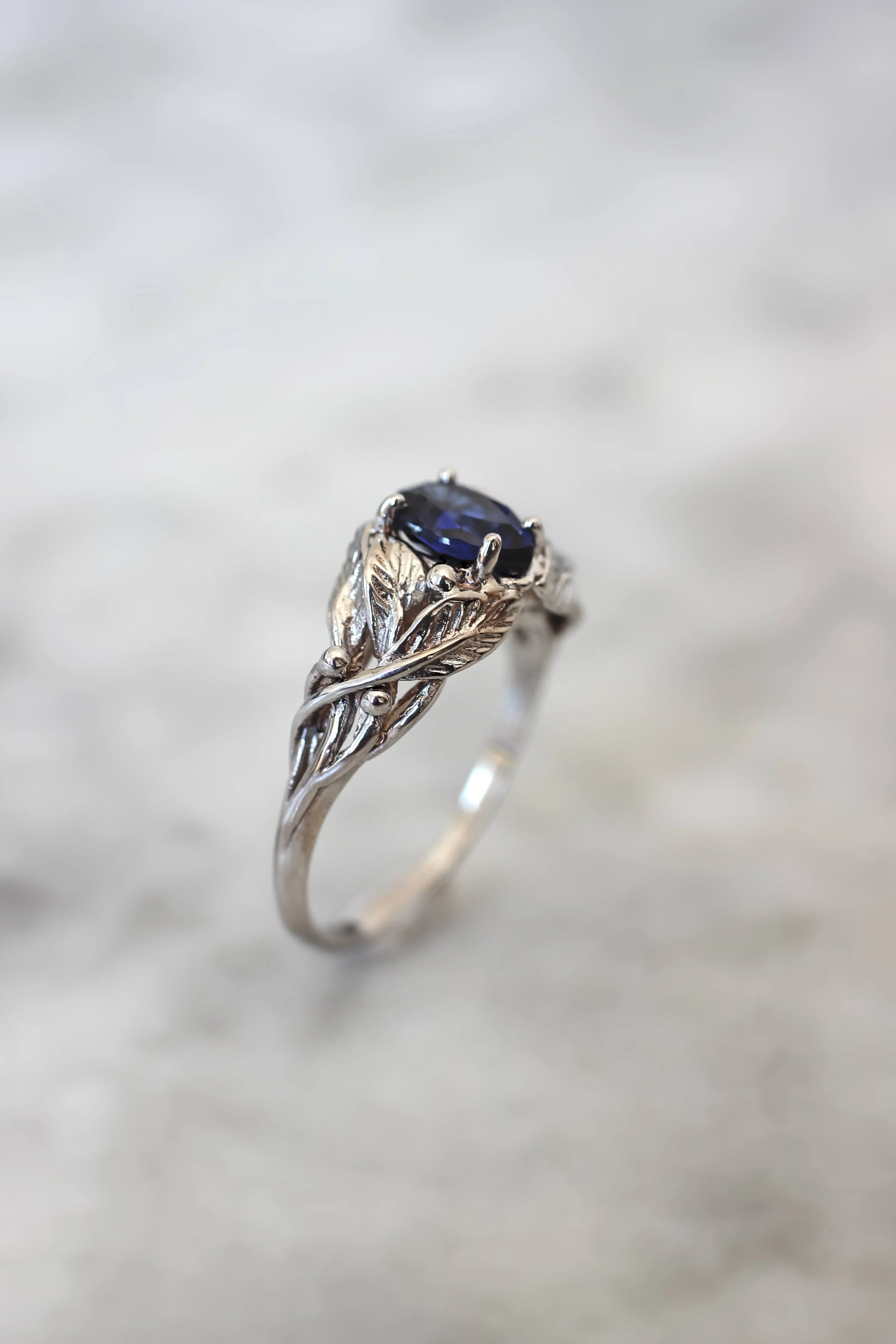Lab sapphire engagement ring, leaves ring / Viola
