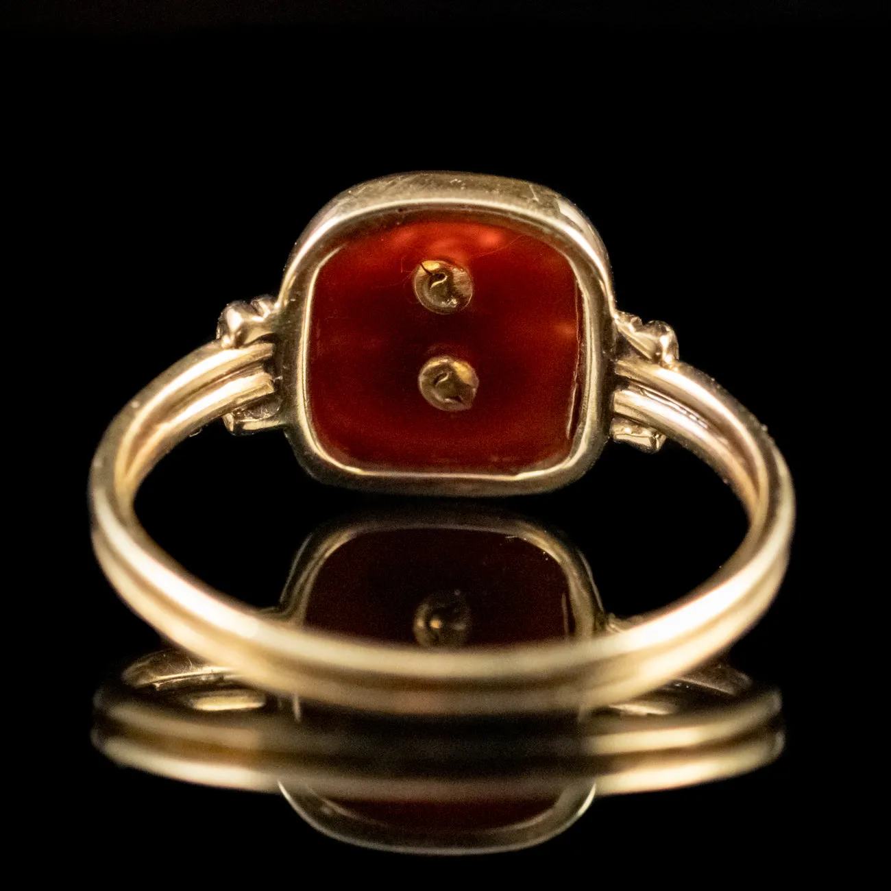 Memento Mori Diamond Carnelian Skull Crossed Bones Ring 18Ct Gold