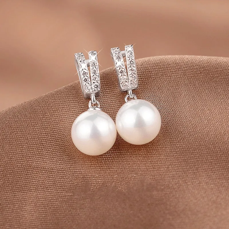 Modern Simulated Pearl Dangle Earrings