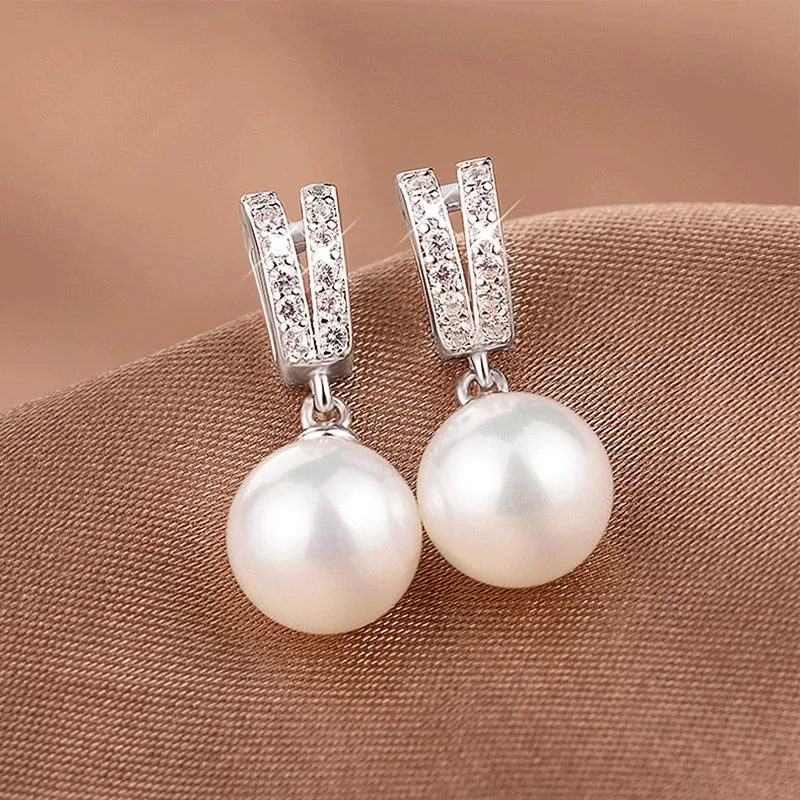 Modern Simulated Pearl Dangle Earrings