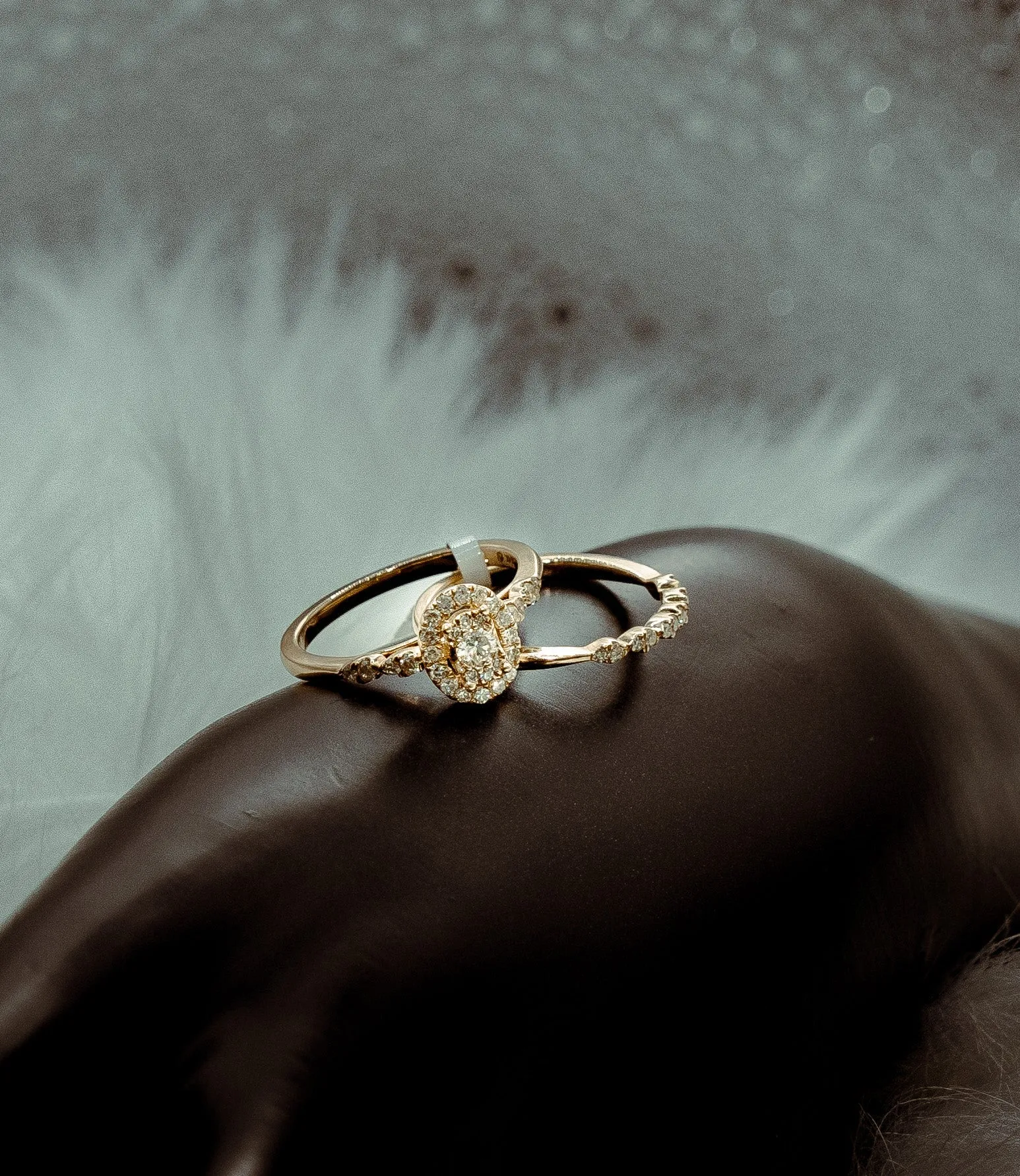 Princess Engagement Ring 14K Yellow Gold With Diamonds / 4.6gr / Size 7