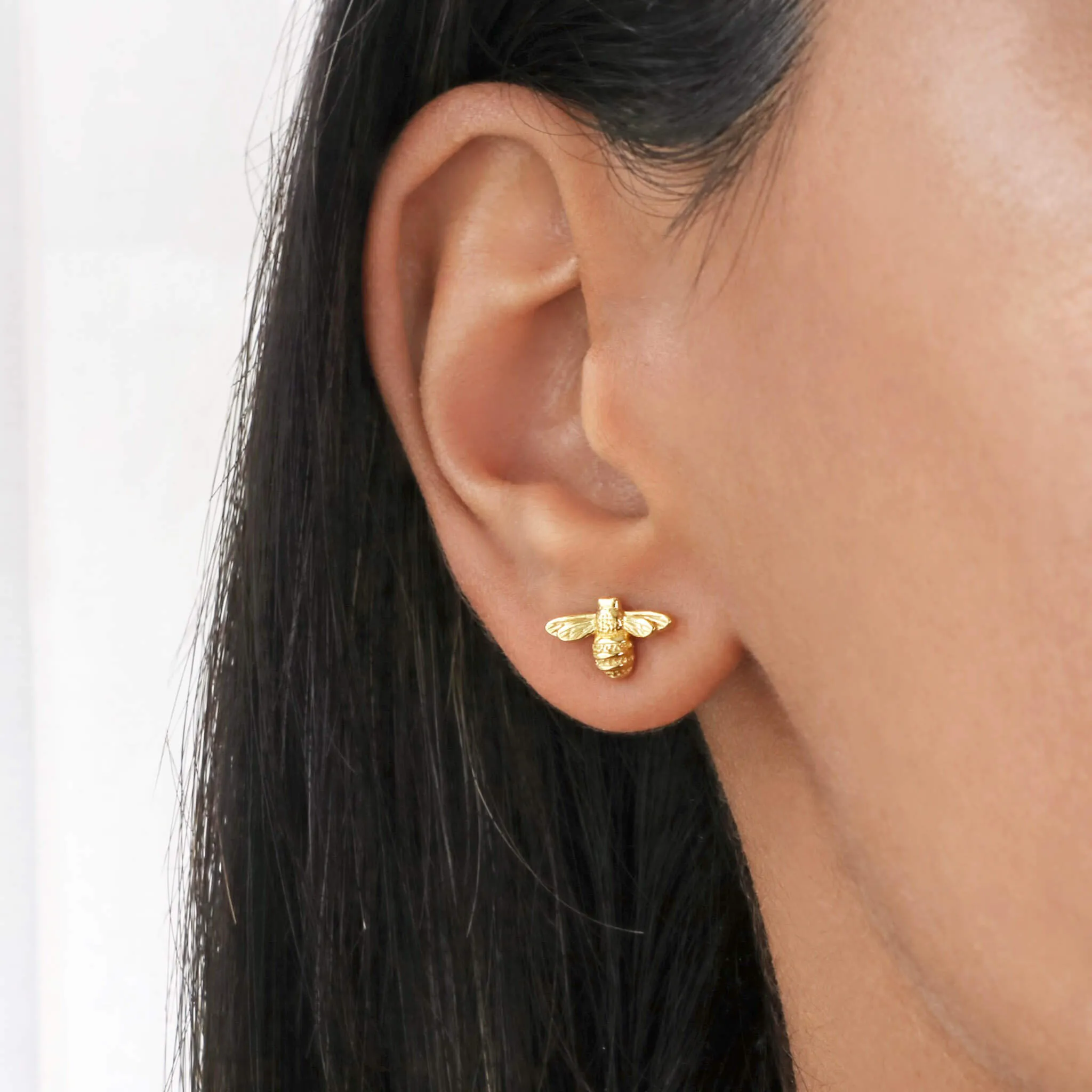 Queen Bee Stud Earrings (Gold)