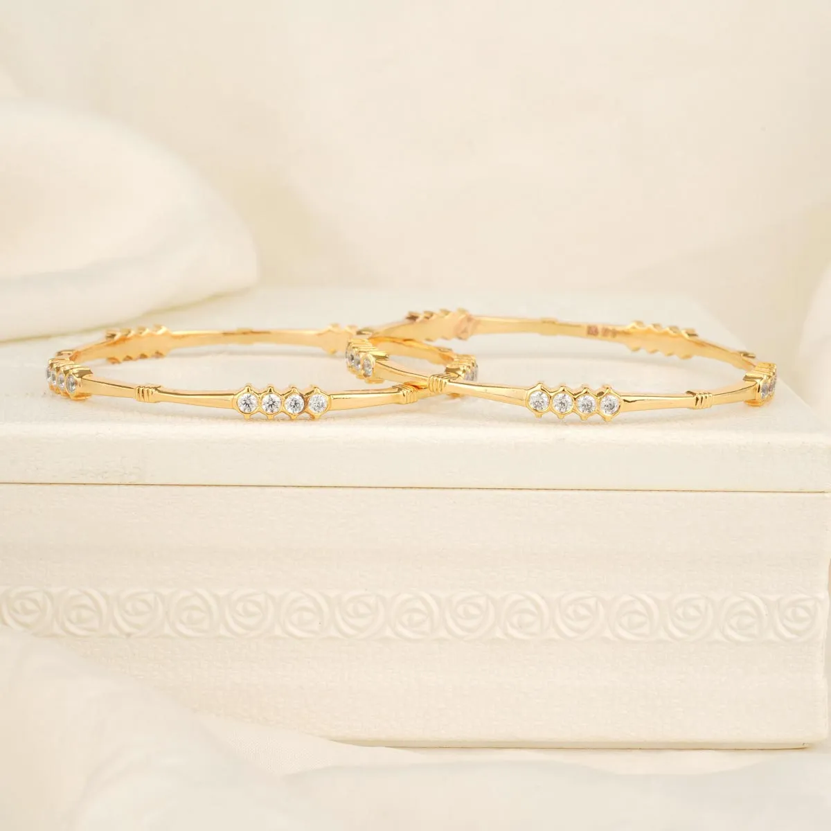 Ramyashri Stone Pair Bangle