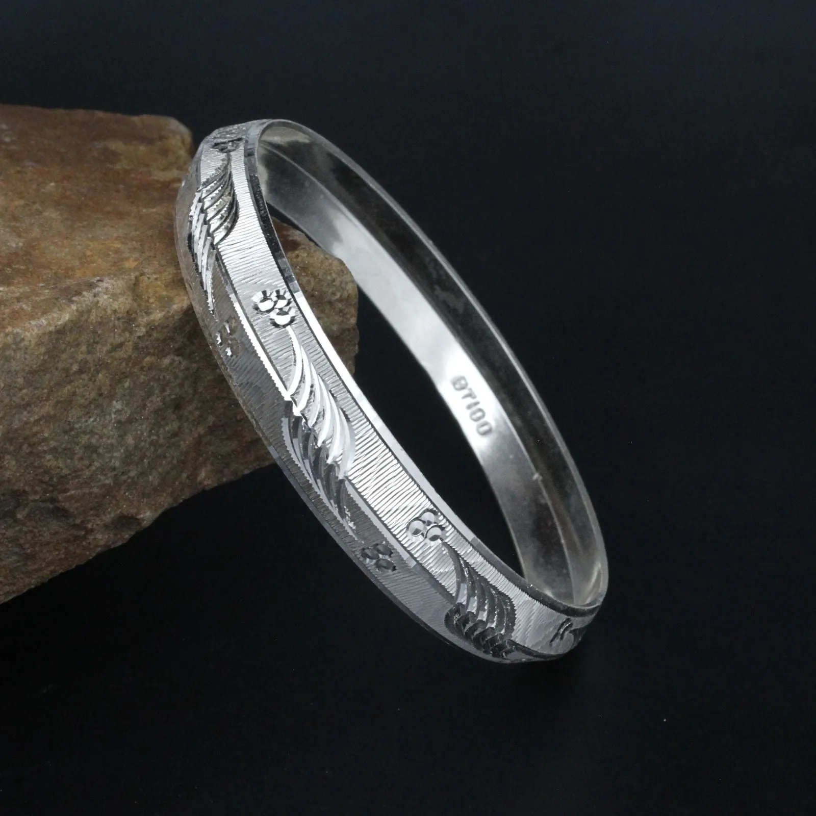 Real 925 Silver Sikh Kada for men, V-shaped Kada with engraving