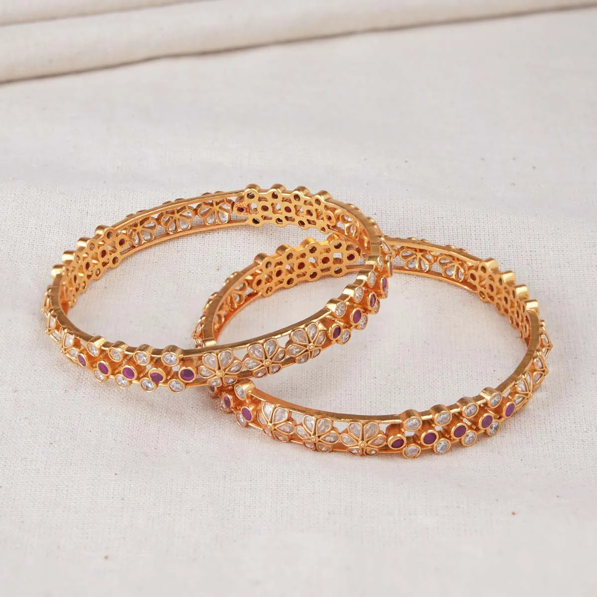 Sobha Stone Pair Bangle