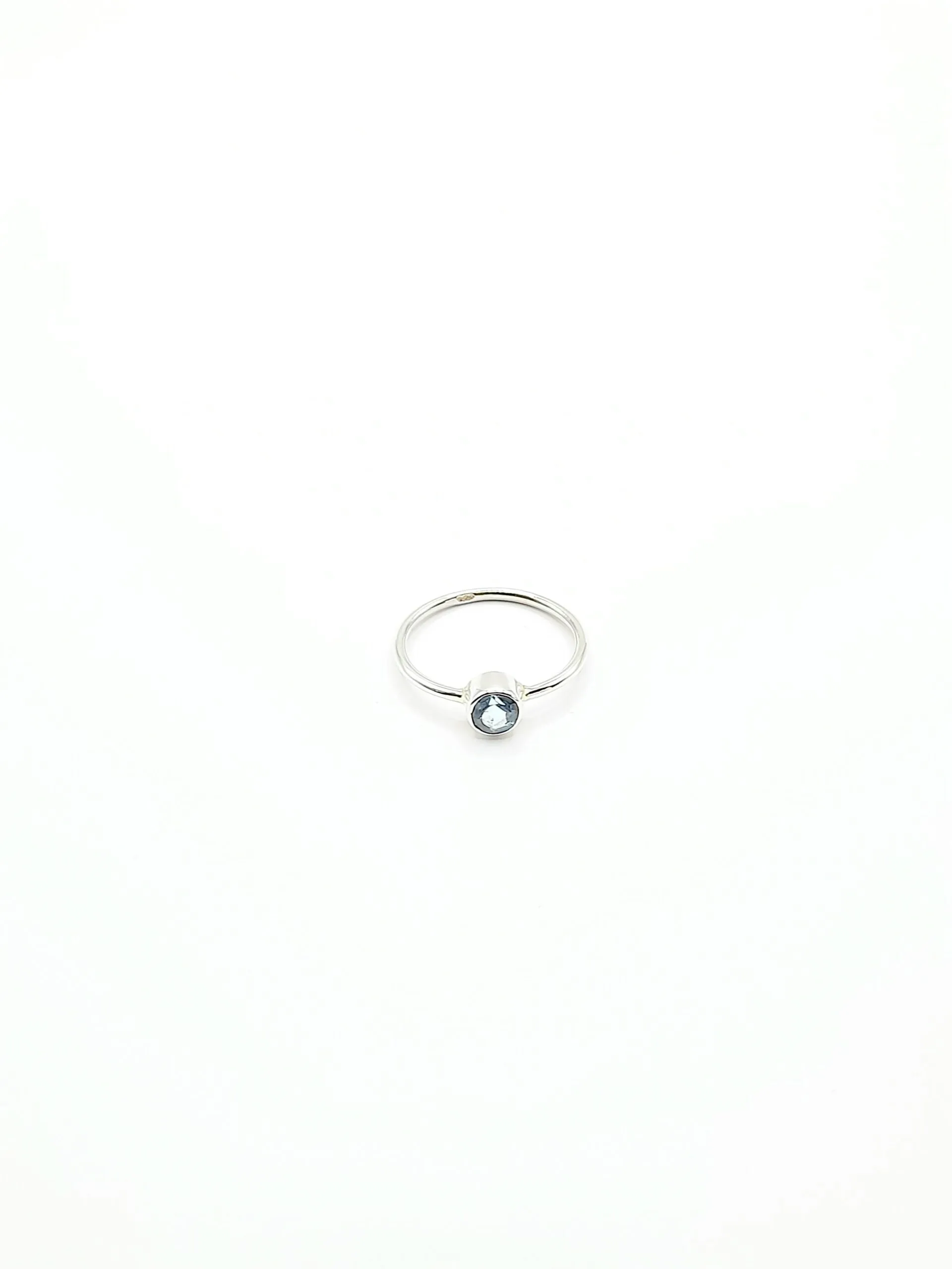 Some Sterling Silver Round Blue Topaz Ring 405