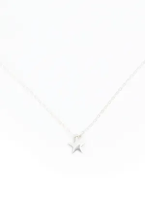 STAR NECKLACE by SEOUL LITTLE
