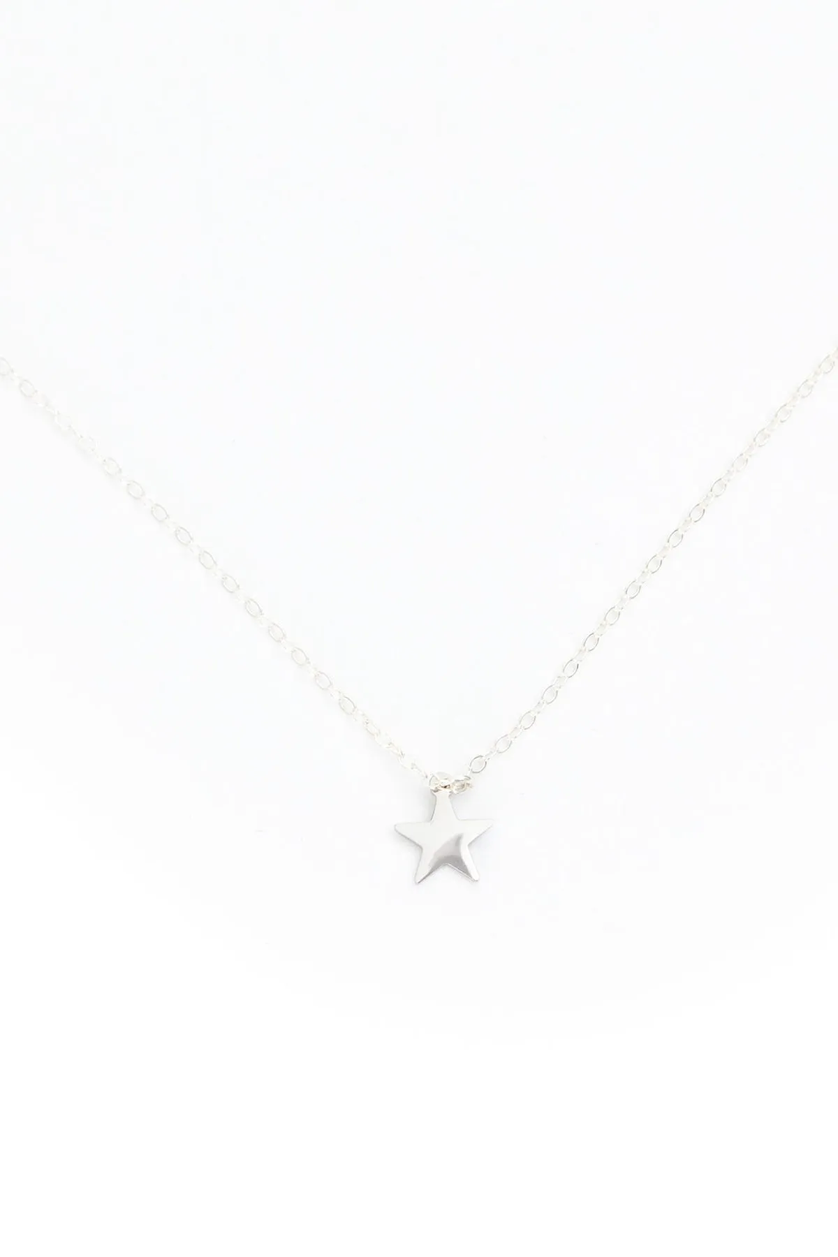 STAR NECKLACE by SEOUL LITTLE