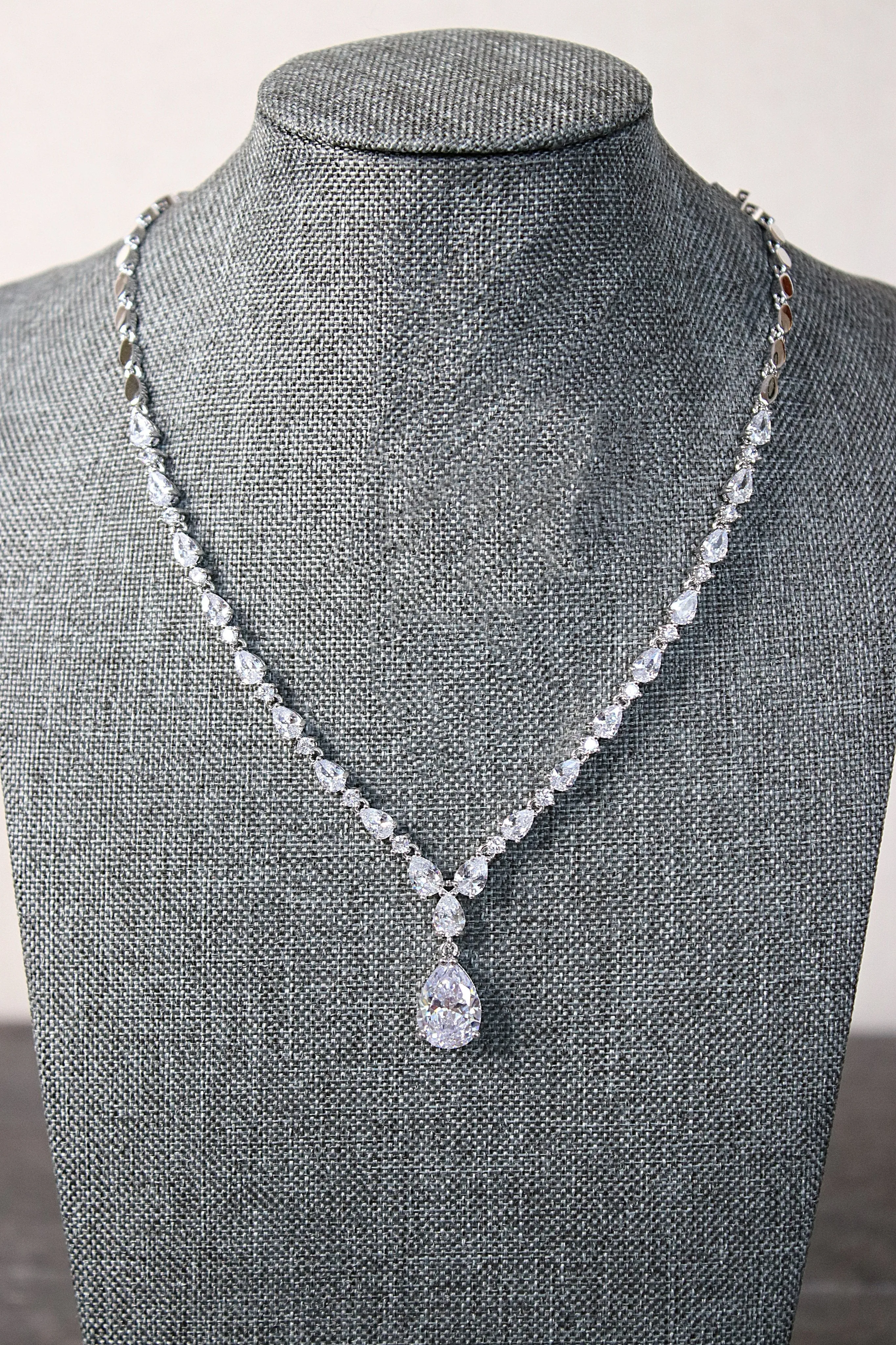 TAYLOR Simulated Diamond Bridal Necklace