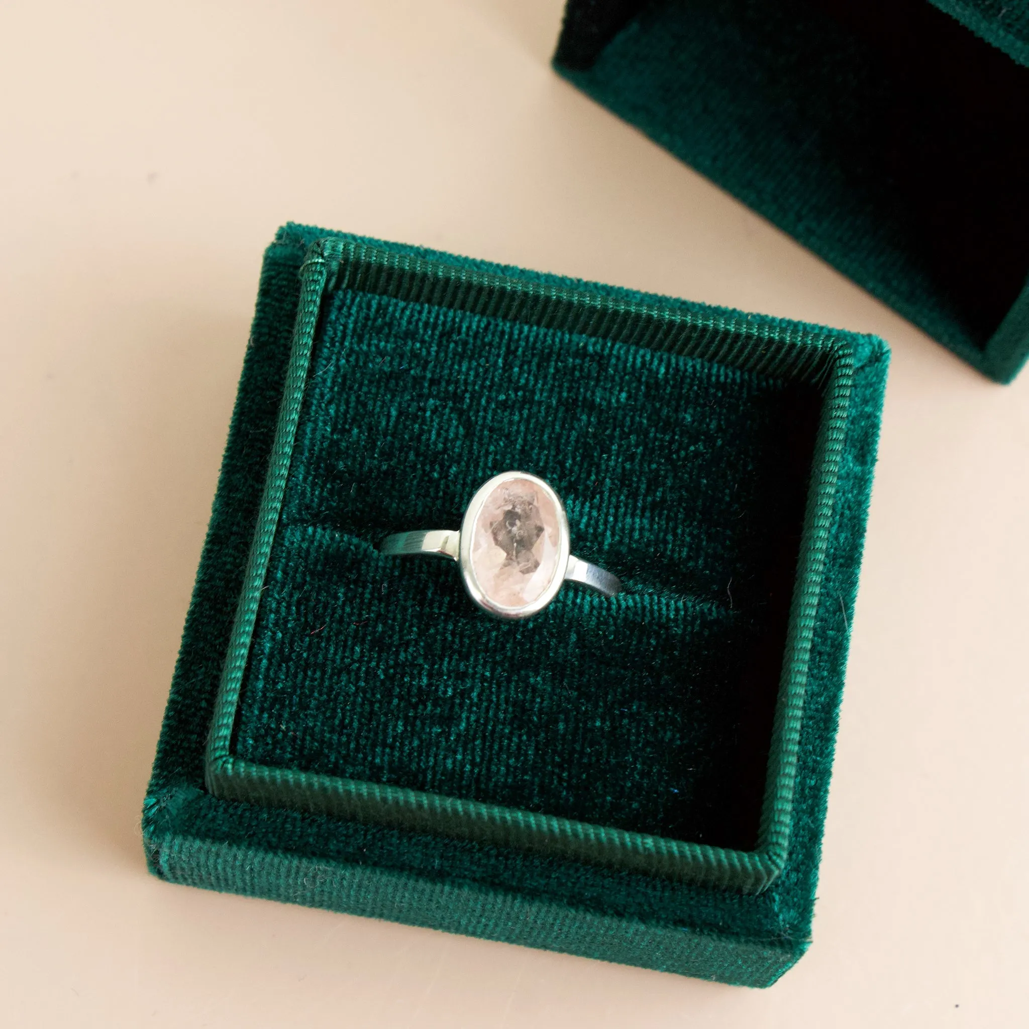 Velvet Square Ring Box