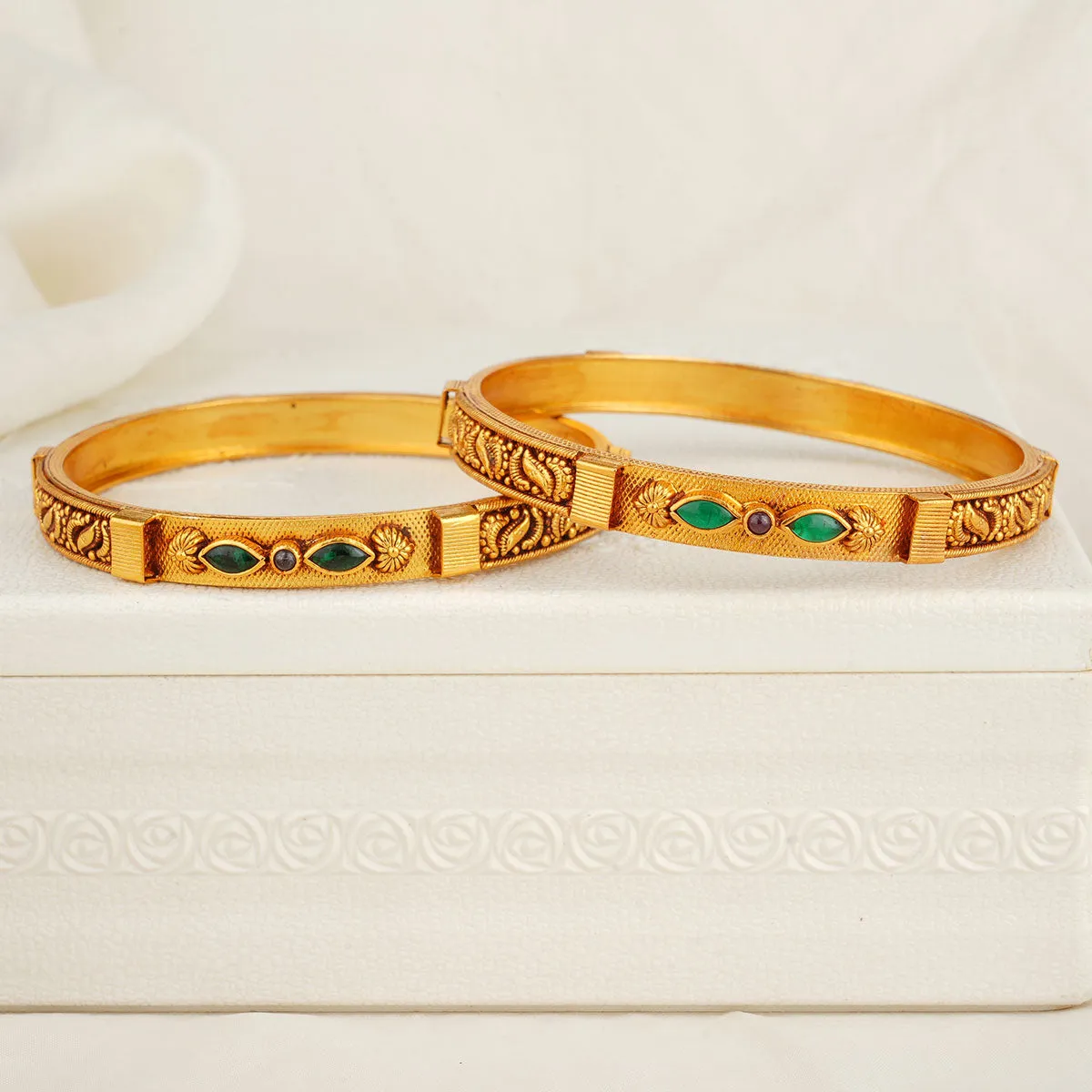 Ziyashri Pair Bangles